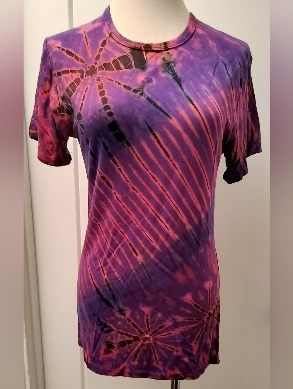 Tie-Dye Short Sleeve Tee in Purple & Pink